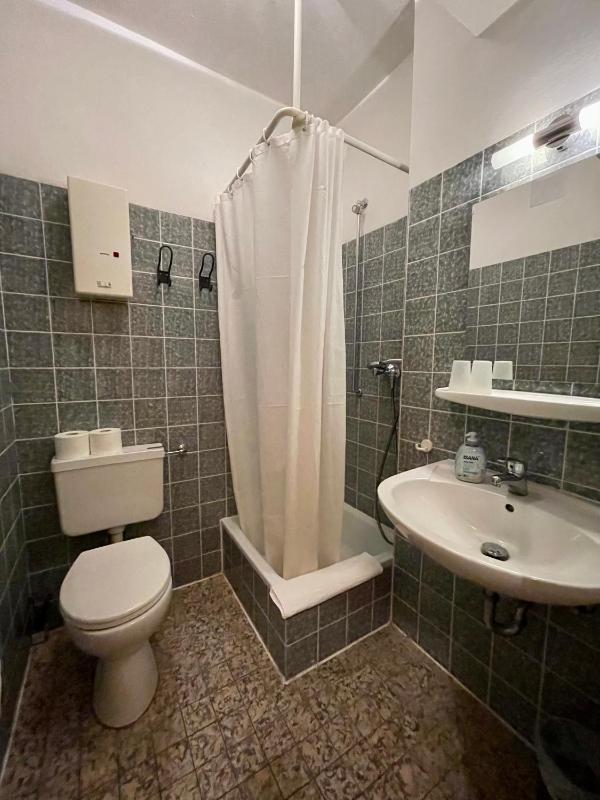 Standard Apartment - Ground Floor No Rhine River View  image 2