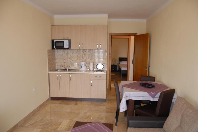 Two-Bedroom Apartment with Sea View image 4