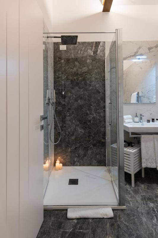 Kairos by Florence Art Apartments - image 13