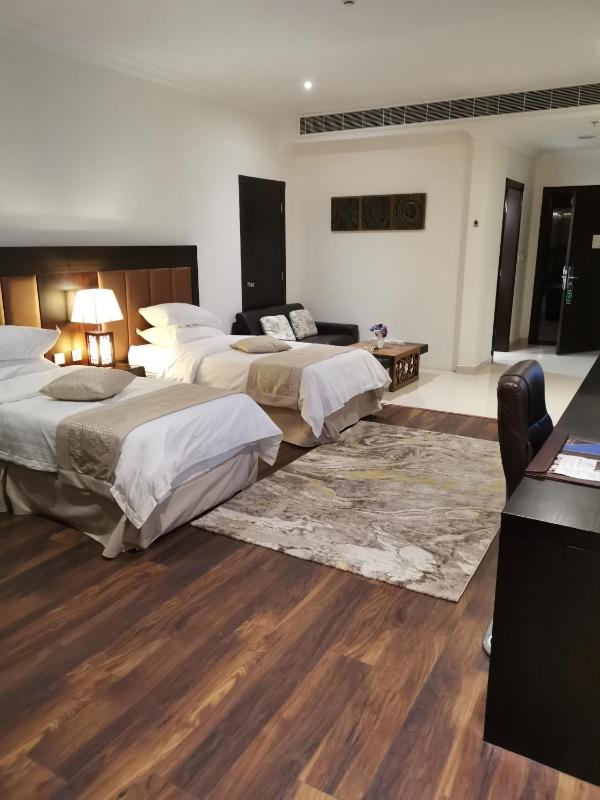 Twin Room with Private Bathroom