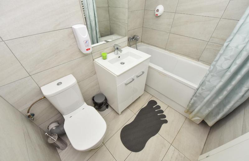 Royal Accommodation - image 9