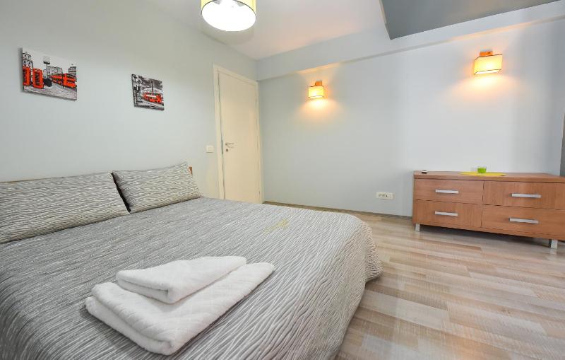 Royal Accommodation - image 6