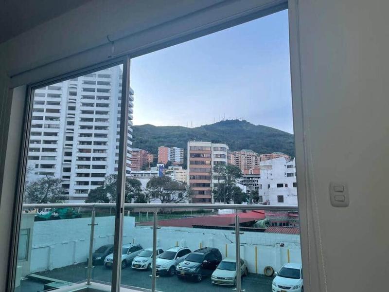 (202) Loft en Granada con Vista a la Montaña - image 9