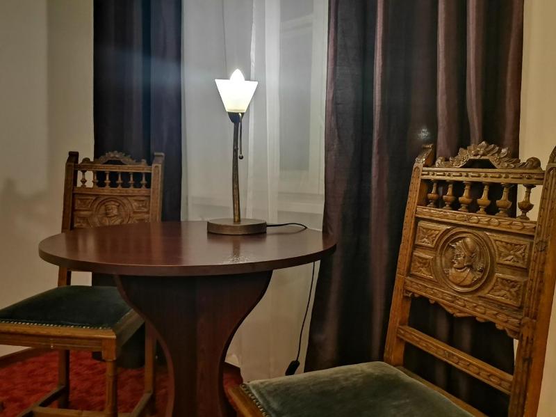 Double Room with Balcony image 4