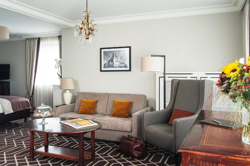 Junior Suite image 4