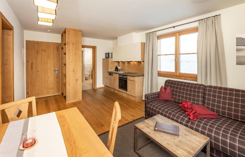 Apartment image 2