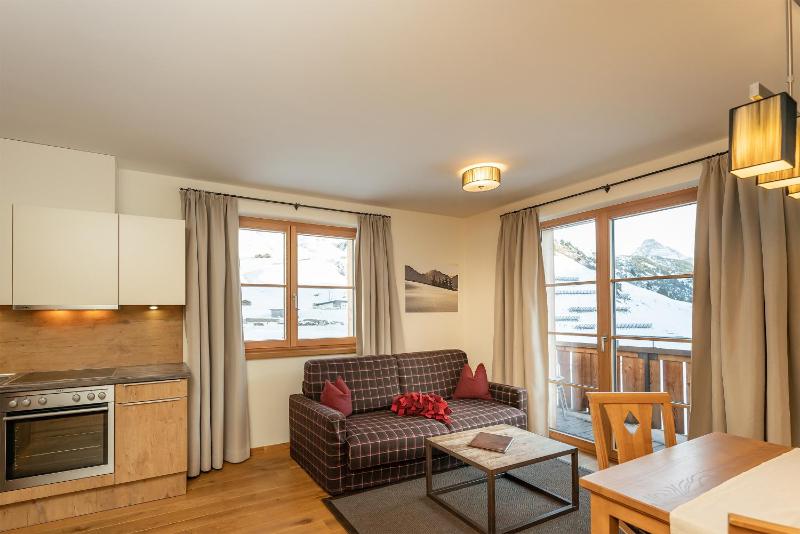 Apartment image 4