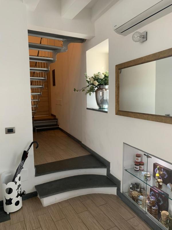 Standard Double Room image 3
