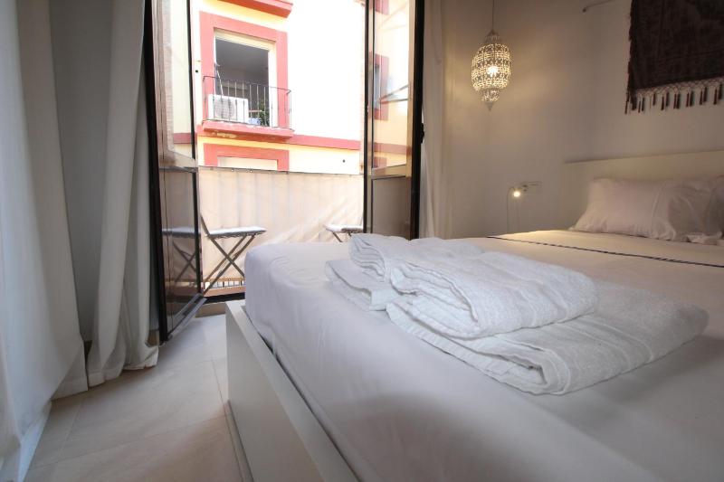 Del Parque Flats Alvarez Suite - image 12