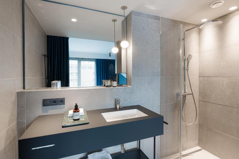 Lu Suite image 4