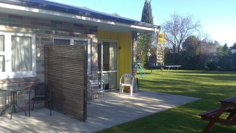 Otaki Motel - image 13