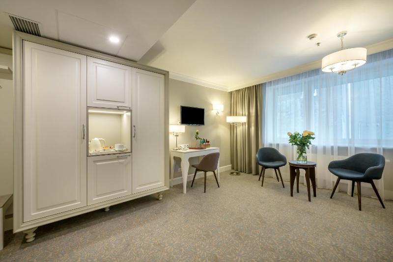 Suite image 2