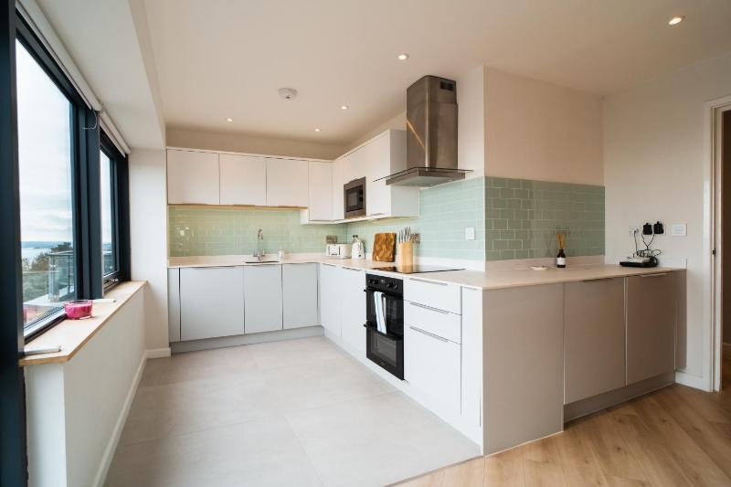 Westcliff Penthouse - image 15