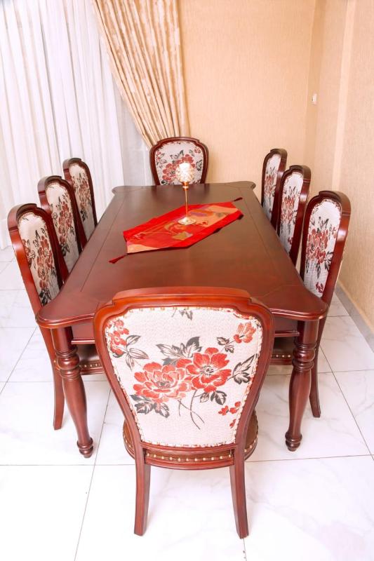 Residence Le Bonheur - 2 Bed Apartment by Douala Mall/Airport - image 5