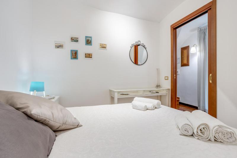 GuestHost - Casa Querida Central & Elegant Flat - image 9