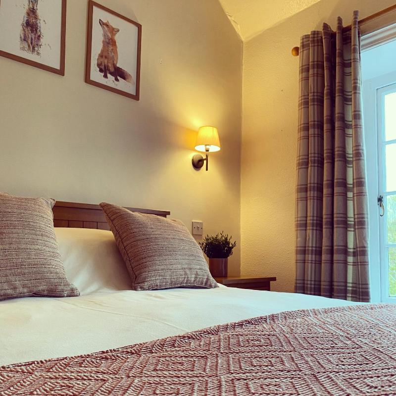 Double Room with Garden View image 3