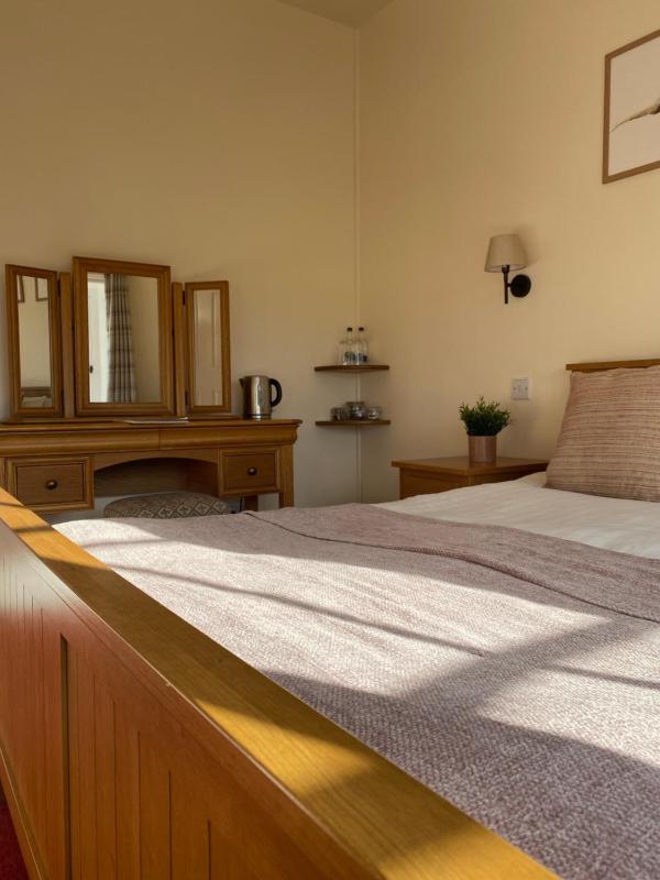 Double Room with Garden View image 1