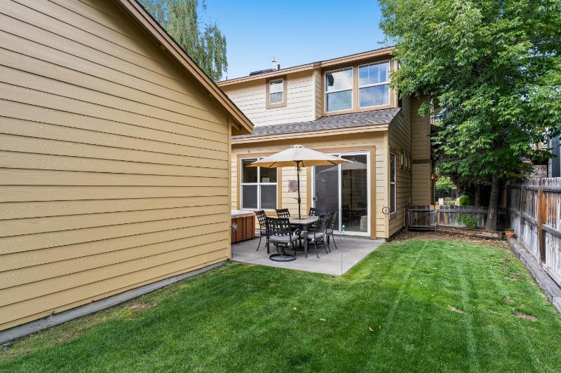 Two-Bedroom House image 3