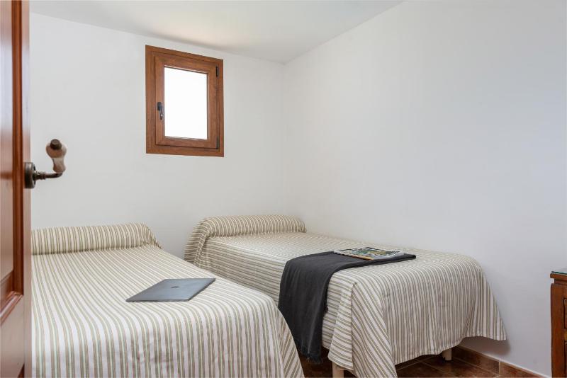 Family Junior Suite with kitchenette image 3