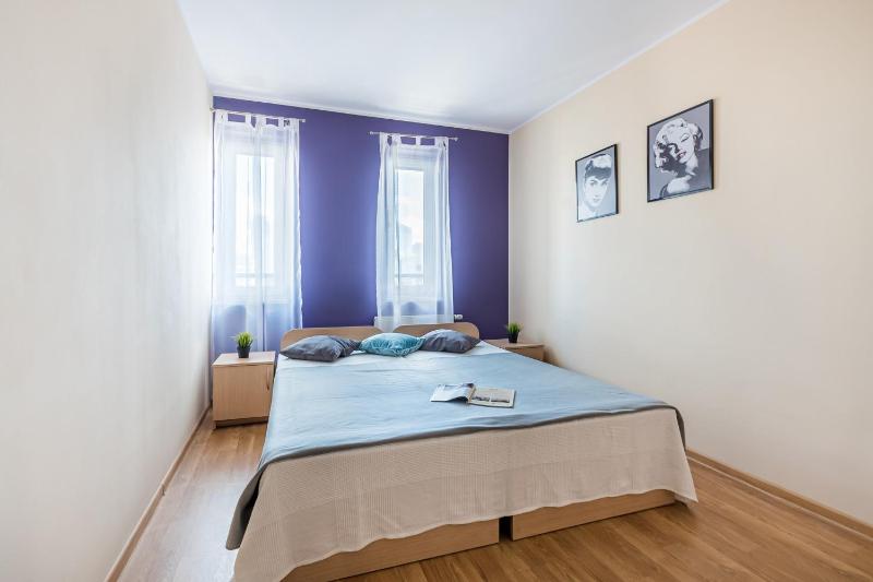 Superior Apartment image 2