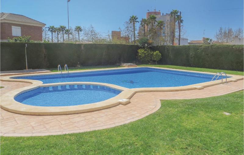 2 Bedroom Gorgeous Apartment In Torrevieja - image 1