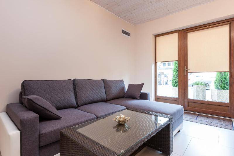 Bungalow (4 Adults) image 2