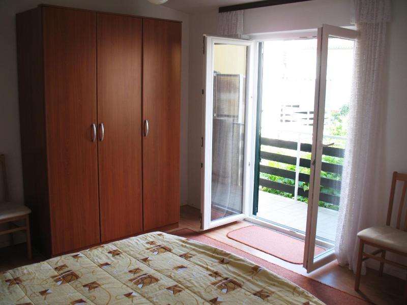 Apartment M - image 6