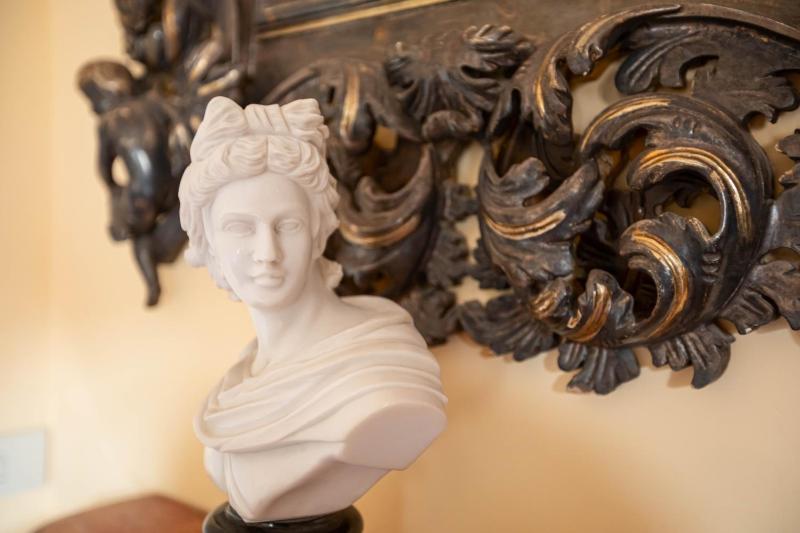 Superior Double Room image 3