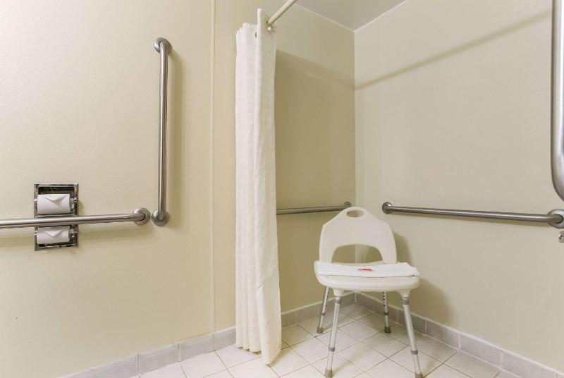 Deluxe Single Room image 2