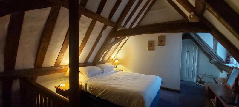 Double Room image 4