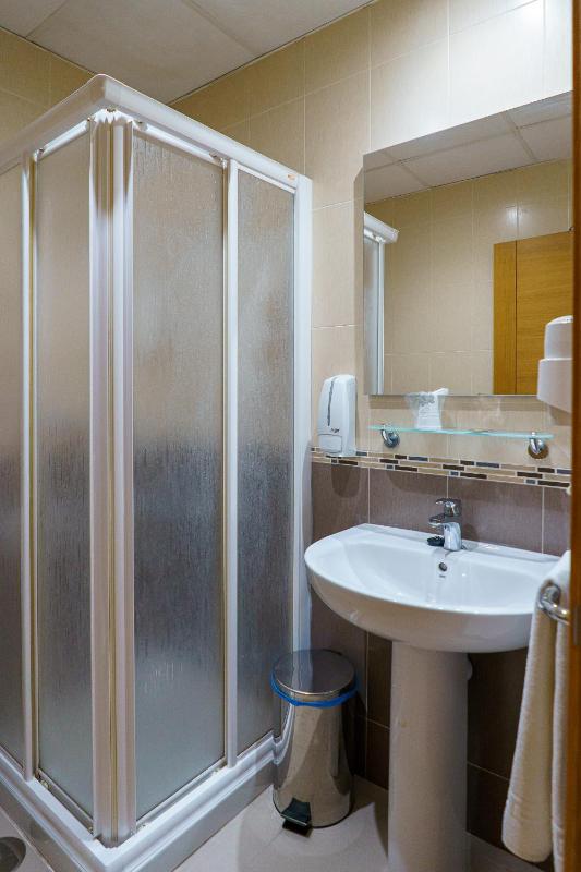 Superior Individual Room image 4