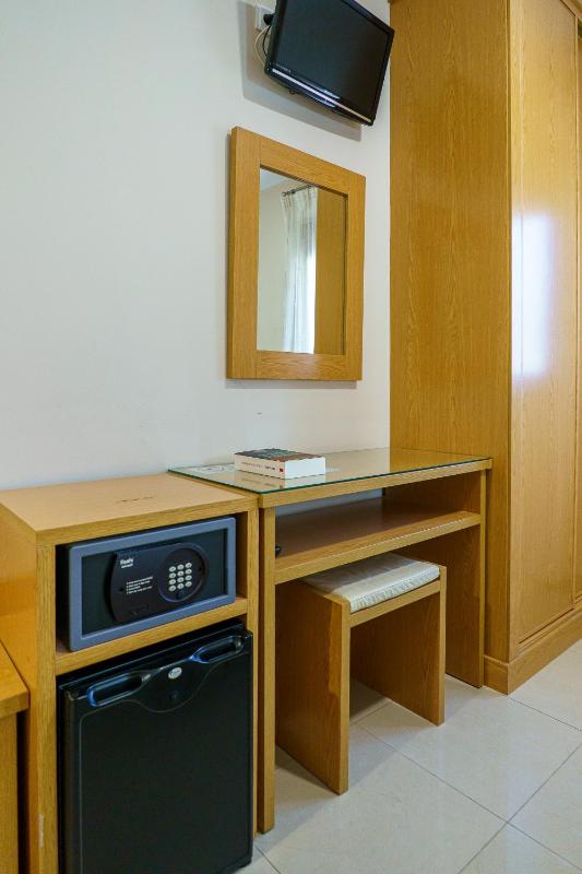 Double Room image 2