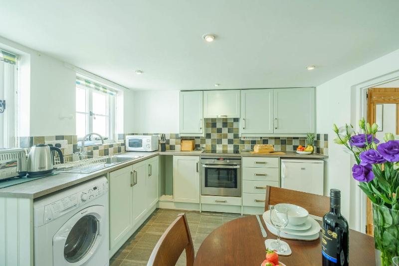 Poppy Cottage Aldeburgh - Prime location close to the beach and High Street - Aldeburgh Coastal Cottages - image 7