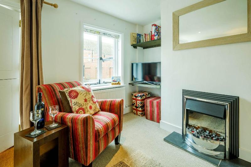 Poppy Cottage Aldeburgh - Prime location close to the beach and High Street - Aldeburgh Coastal Cottages - image 11