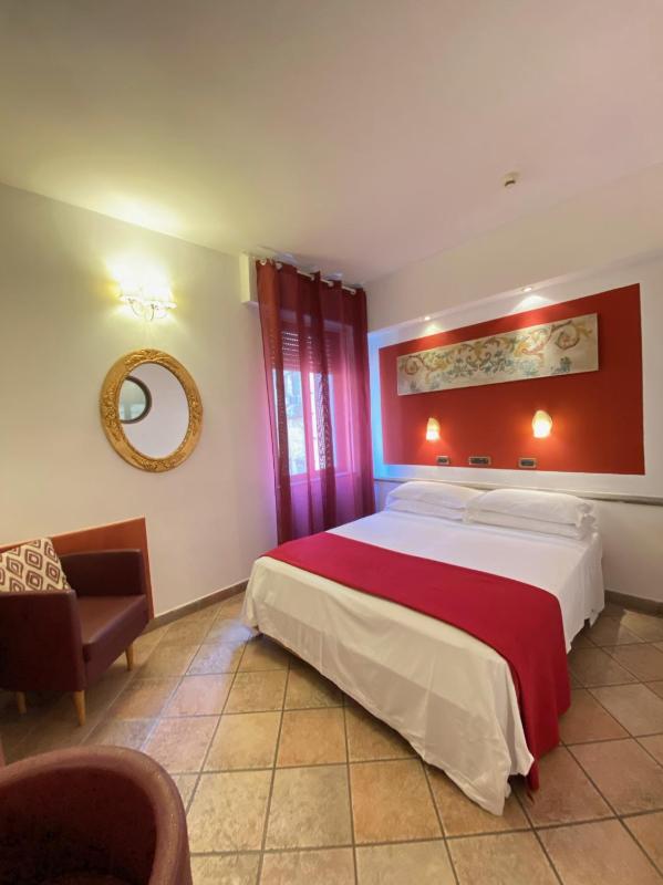 Triple Room image 4