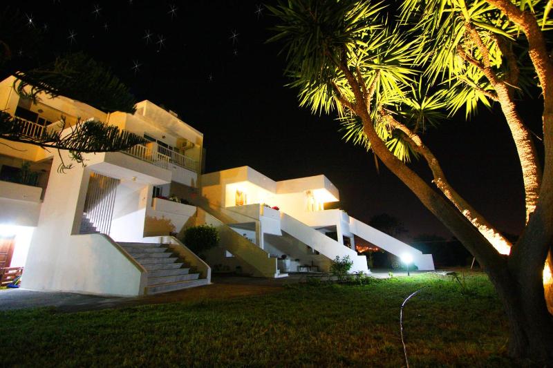 Eftihia Apartments - image 3
