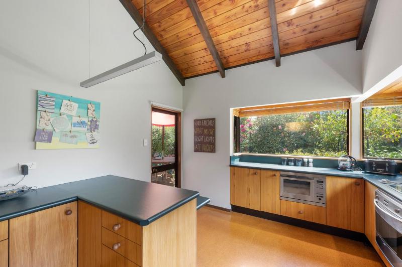Garden Grove - Taupō Holiday Home - image 19