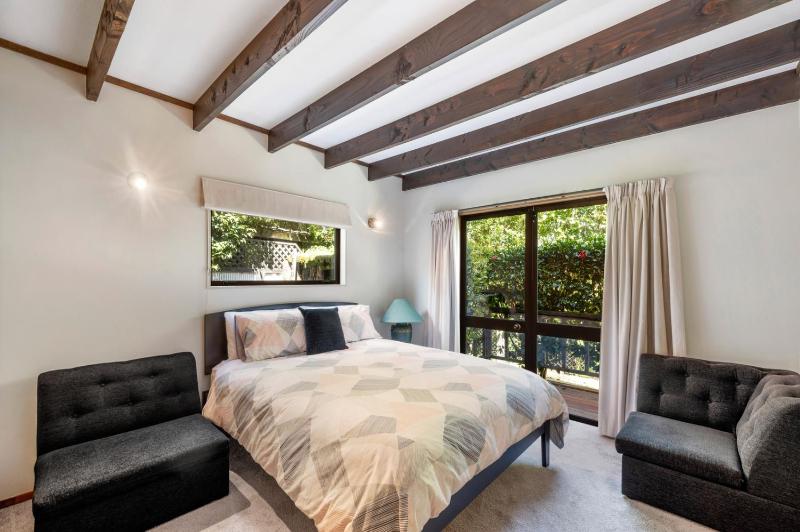 Garden Grove - Taupō Holiday Home - image 5