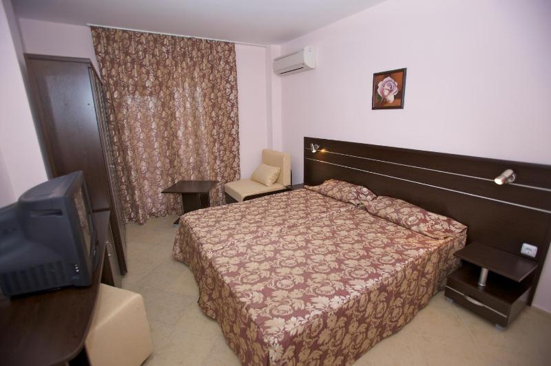 Special Offer - Double Room image 3