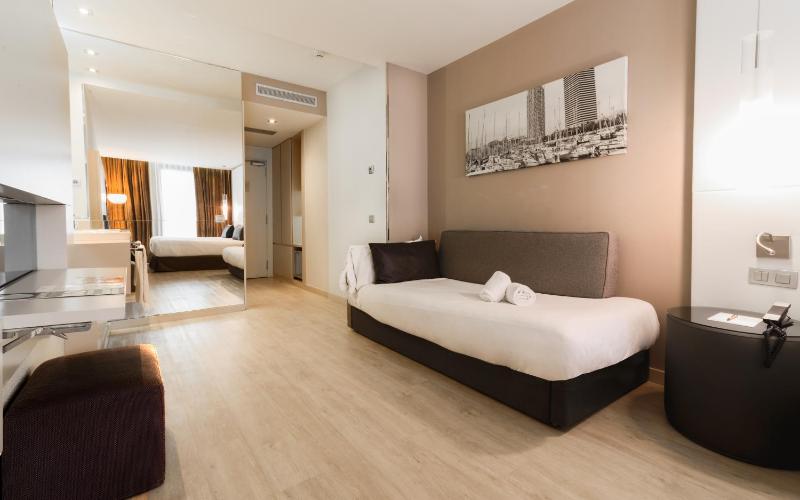 Triple Room image 3