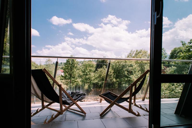 Studio Apartment with View image 4