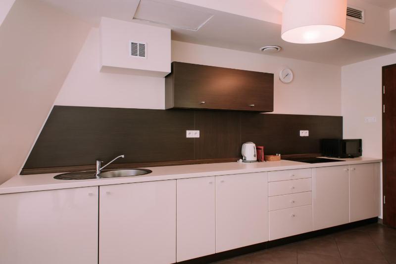 Studio Apartment with View image 3