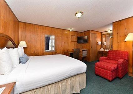 King Room - Non-Smoking image 4