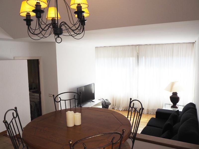 Saromar I Apartament amb gran terrassa per 6 persones a 5 minuts de la Platja Gran - image 13