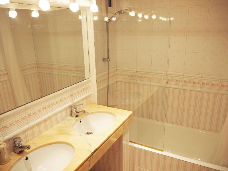 Saromar I Apartament amb gran terrassa per 6 persones a 5 minuts de la Platja Gran - image 12