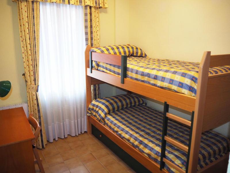 Saromar I Apartament amb gran terrassa per 6 persones a 5 minuts de la Platja Gran - image 26