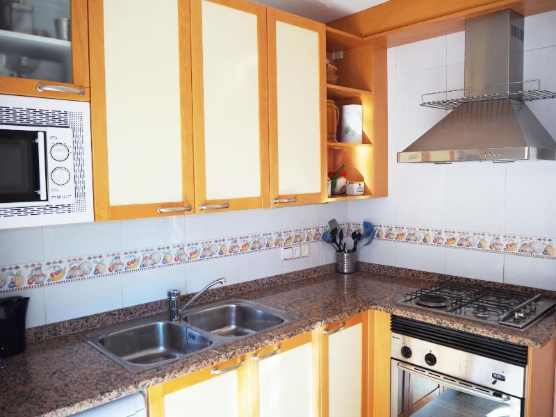 Saromar I Apartament amb gran terrassa per 6 persones a 5 minuts de la Platja Gran - image 18