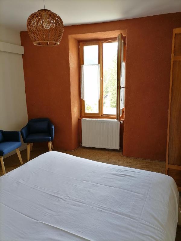 Double Room image 1