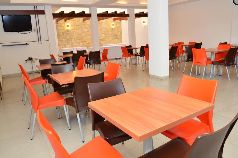 La Siesta Hotel - image 3