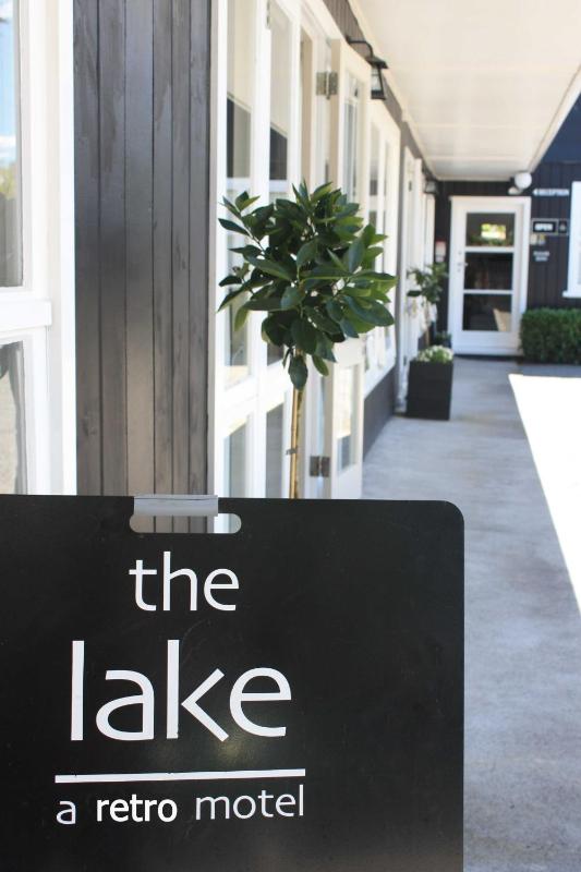 The Lake Motel - image 5